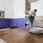 Romatic With Terrace * براغ