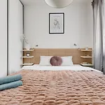 Romatic With Terrace
